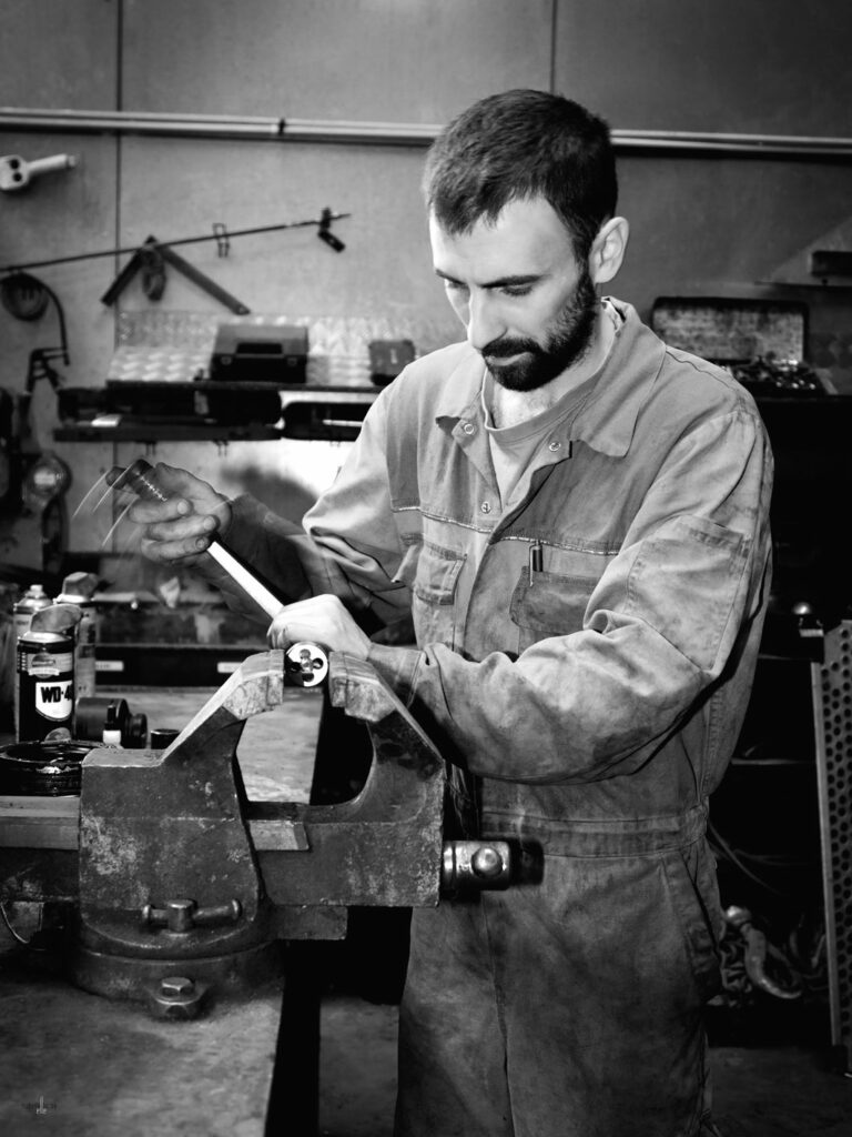 Isabelle Larrey Photographe Photographe Dinan Garage Plelan 1052 Sur 80